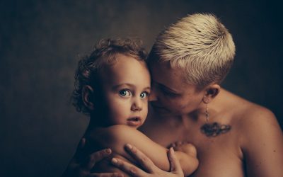 ¿Cómo colocar pendientes a bebés?
